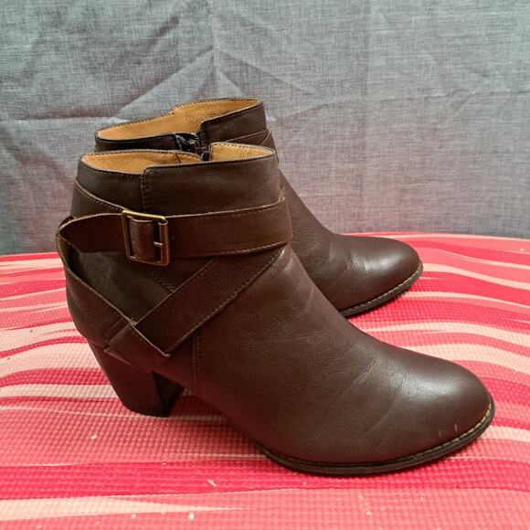 %Vionic Women's Upright Trinity Ankle Boot Chocolate US Size 11 / D7 - Picture 3 of 14